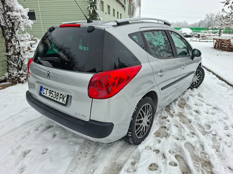 Peugeot 207 1.4 Клима Панорама топ, снимка 8 - Автомобили и джипове - 53328302