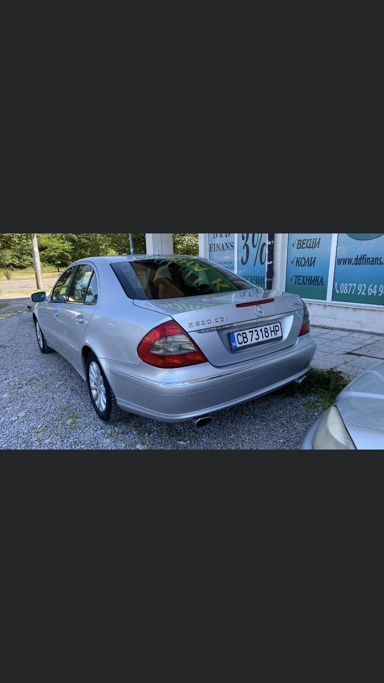 Mercedes-Benz E 280  - изображение 3