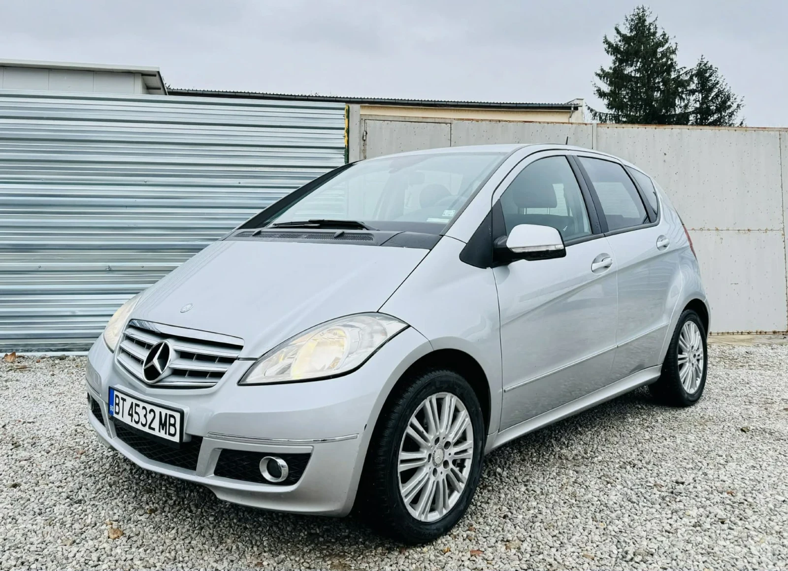 Mercedes-Benz A 180 АВТОМАТ* НАВИГАЦИЯ , снимка 1