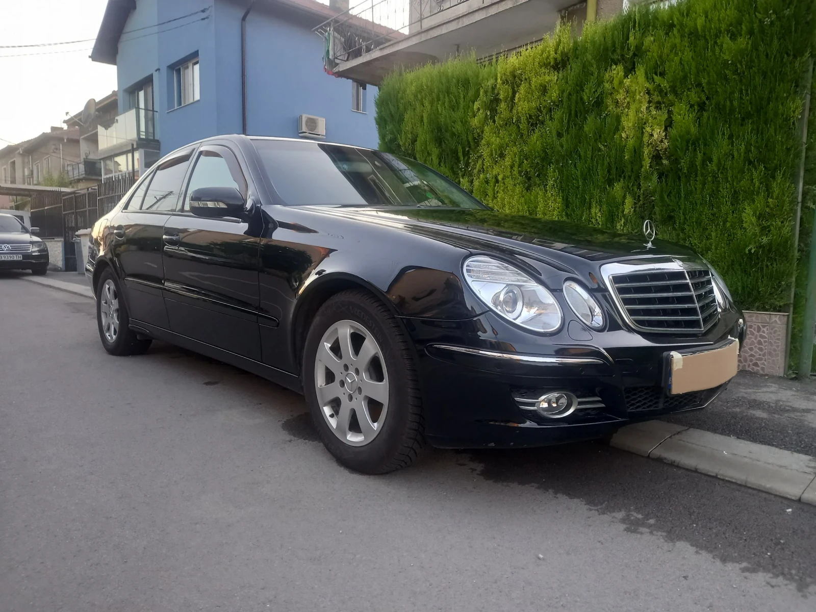 Mercedes-Benz E 200 200 CDi - изображение 10