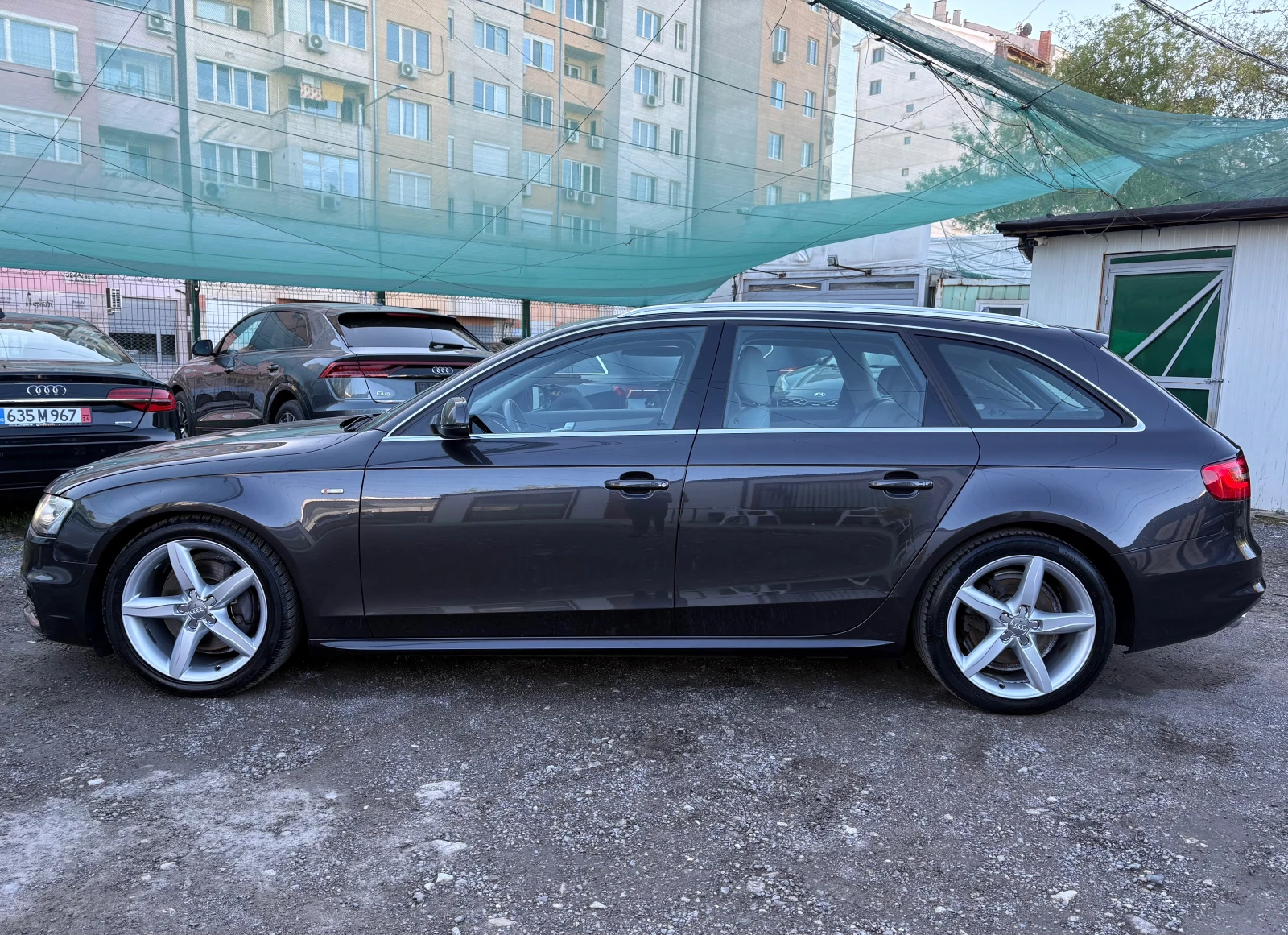 Audi A4 2.0T= 225HP= QUATTRO= АВТОМАТИК= НАВИ= S LINE= TOP - изображение 2