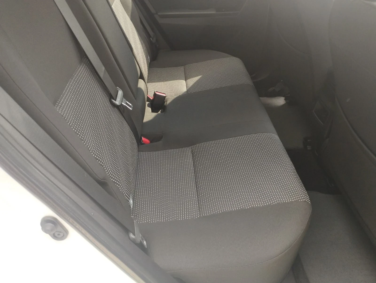 Toyota Auris  - изображение 6