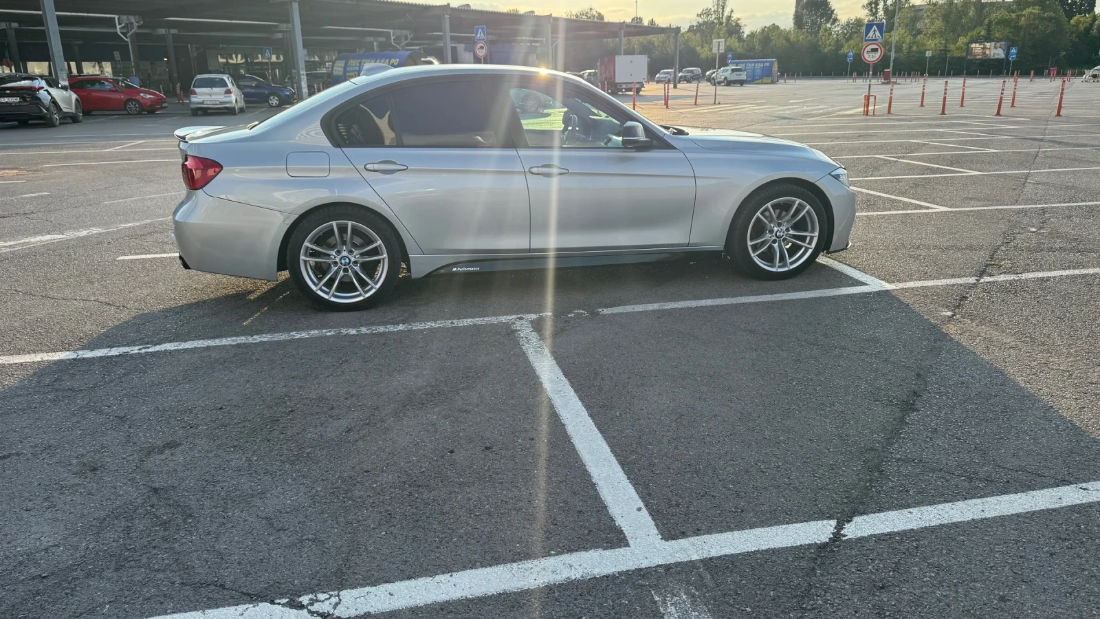 BMW 320 IXdrive - изображение 2