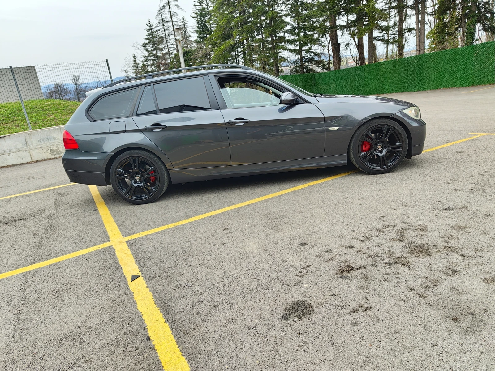 BMW 318 e91 - изображение 5