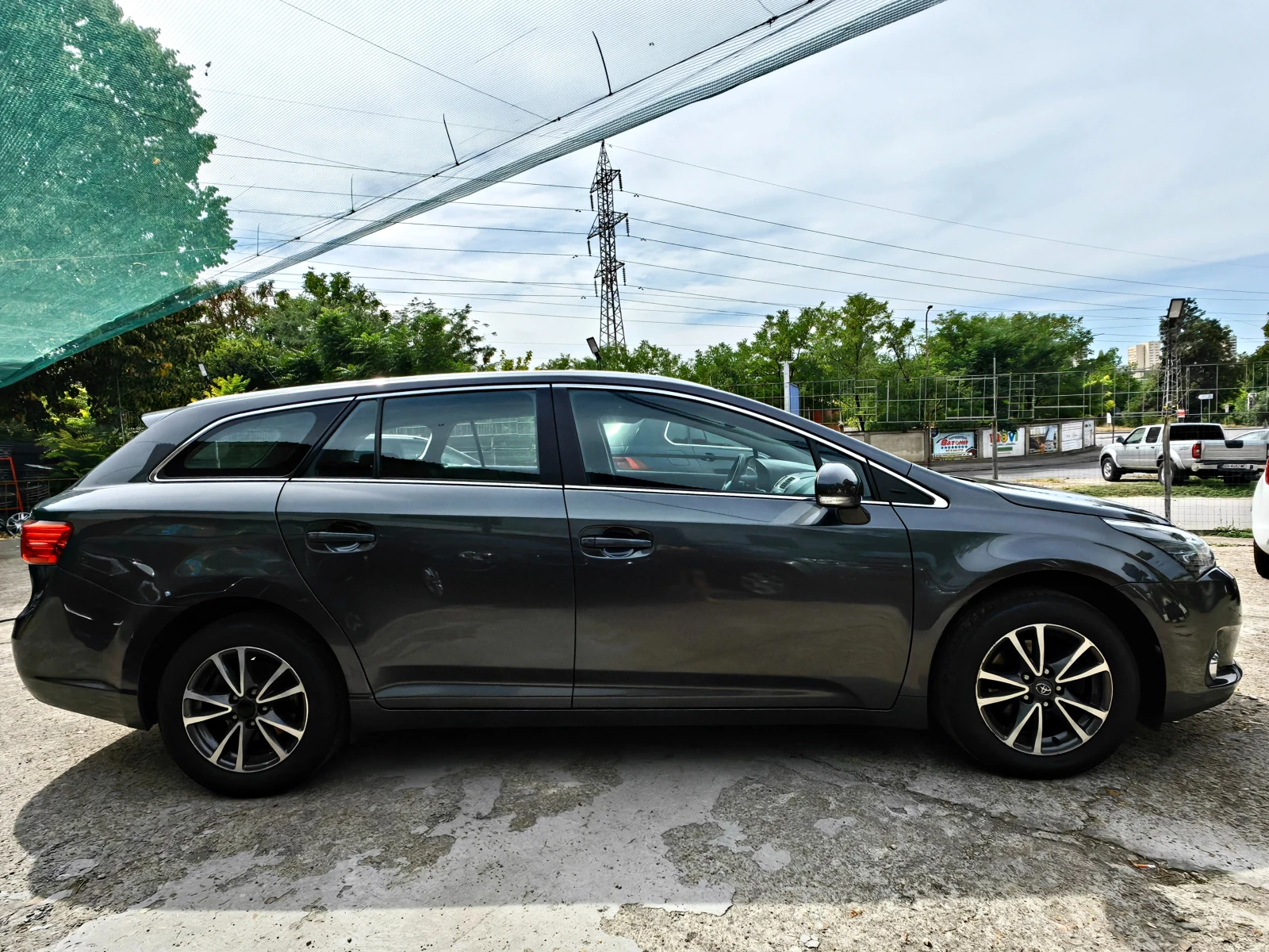 Toyota Avensis 2.0!!ШВЕЙЦАРИЯ!!УНИКАТ!!ТОП СЪСТОЯНИЕ! - изображение 5
