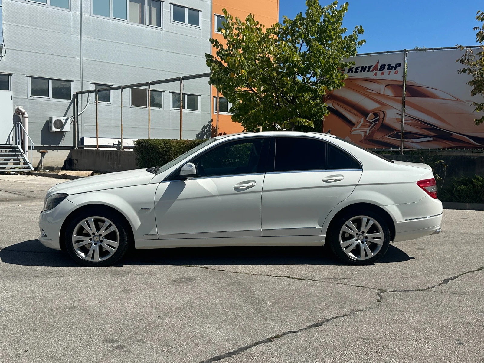 Mercedes-Benz C 320 3.0d 224 к.с. 4matic - изображение 2