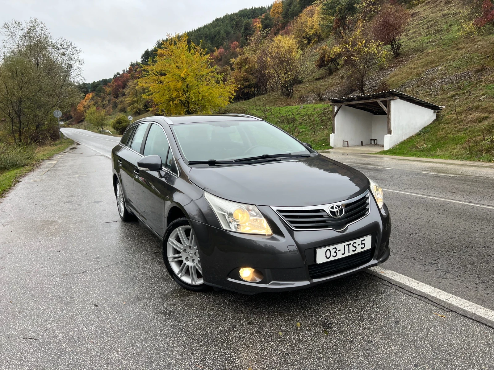 Toyota Avensis 1.8* * *  | Mobile.bg   3