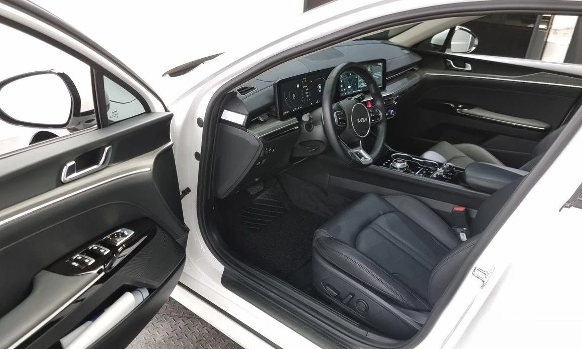 Kia K5 2.0 Noblesse * -   *  | Mobile.bg   11