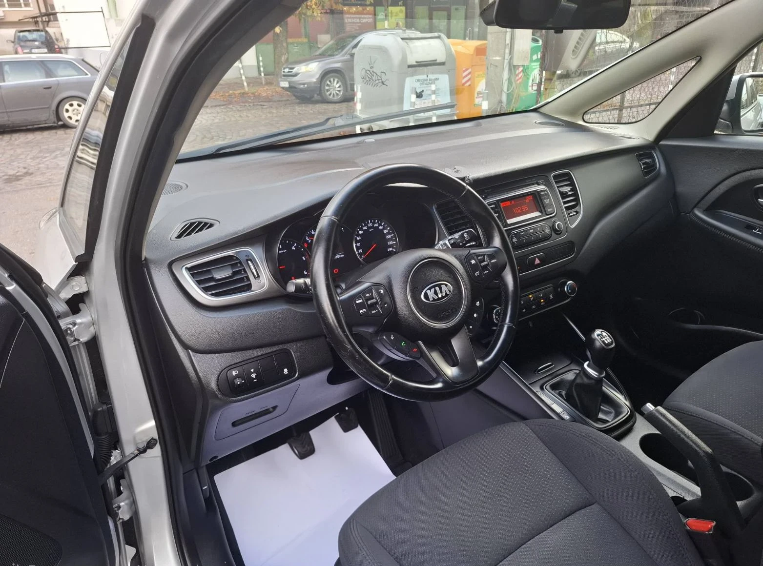 Kia Carens 1.7 7  | Mobile.bg   7