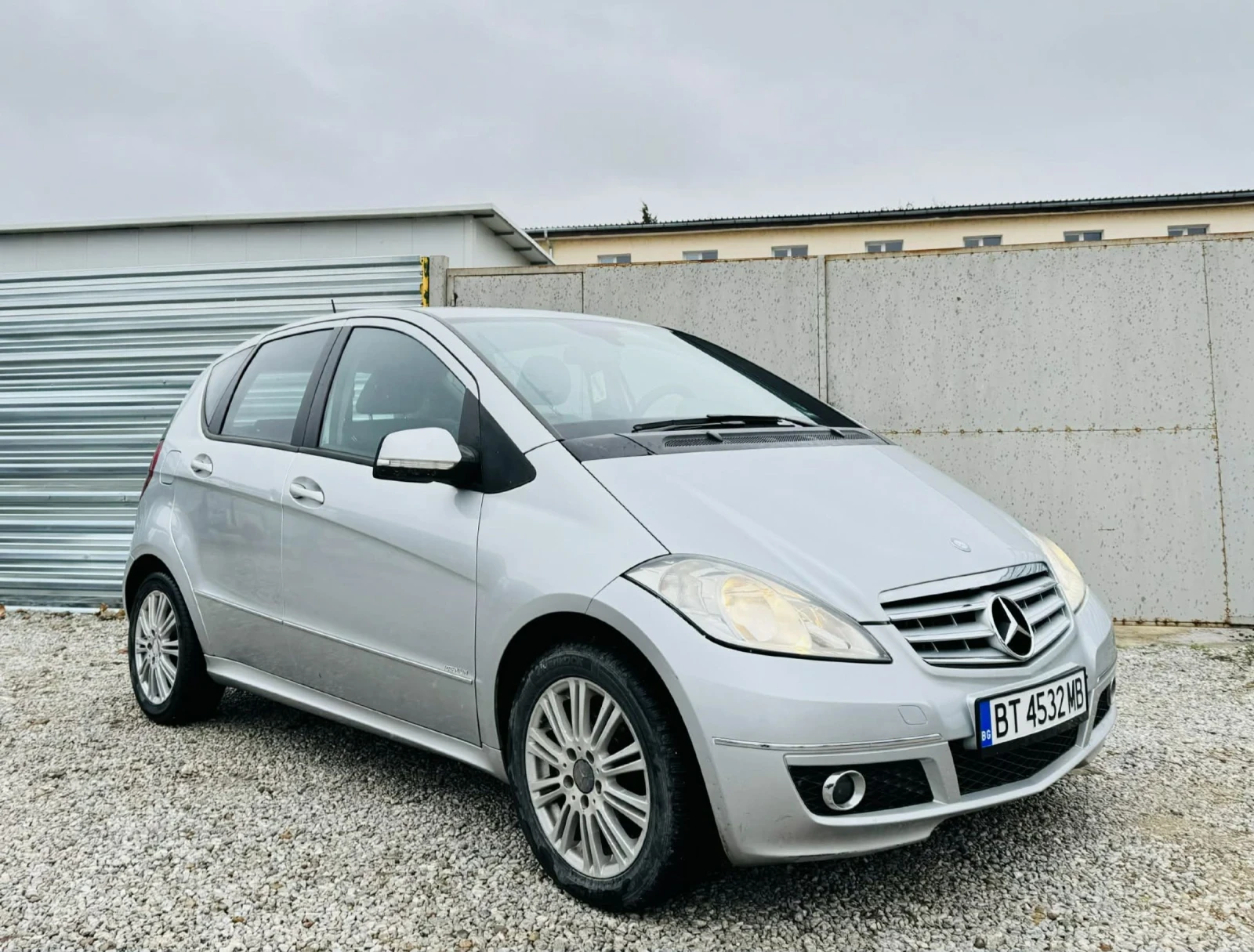 Mercedes-Benz A 180 АВТОМАТ* НАВИГАЦИЯ  - изображение 3