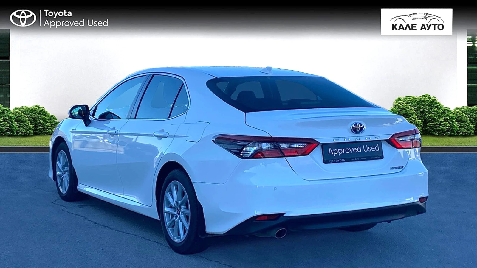 Toyota Camry 2.5 HEV Executive - изображение 2
