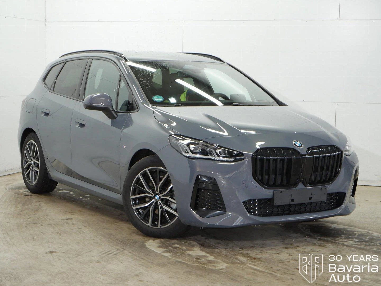 BMW 218 i Active Tourer M Sport Paket Steptronic - изображение 4