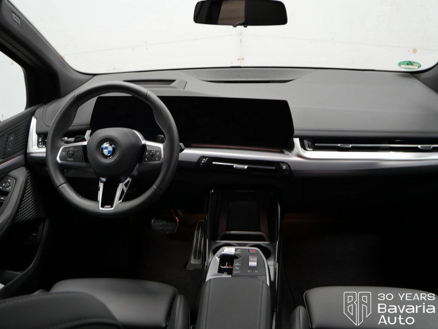 BMW 218 i Active Tourer M Sport Paket Steptronic - изображение 6