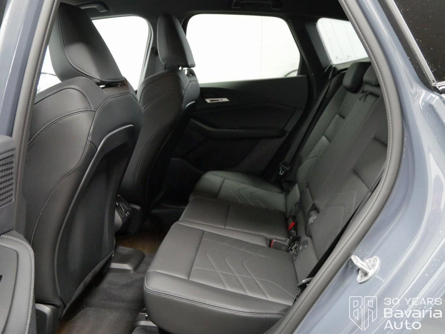 BMW 218 i Active Tourer M Sport Paket Steptronic - изображение 8