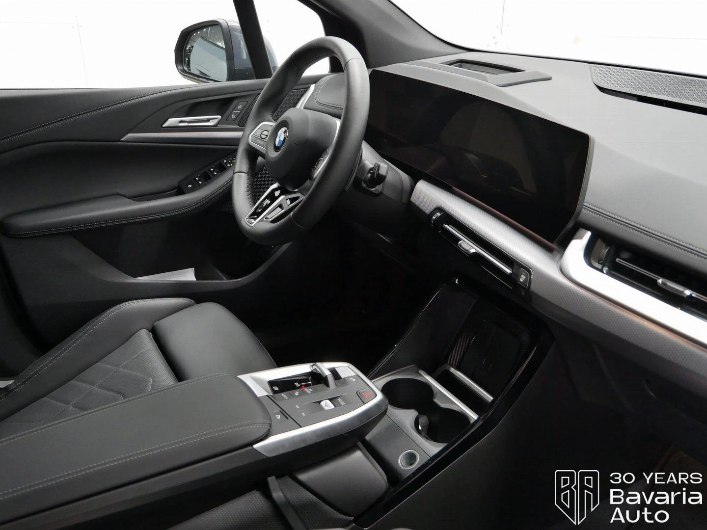 BMW 218 i Active Tourer M Sport Paket Steptronic - изображение 7