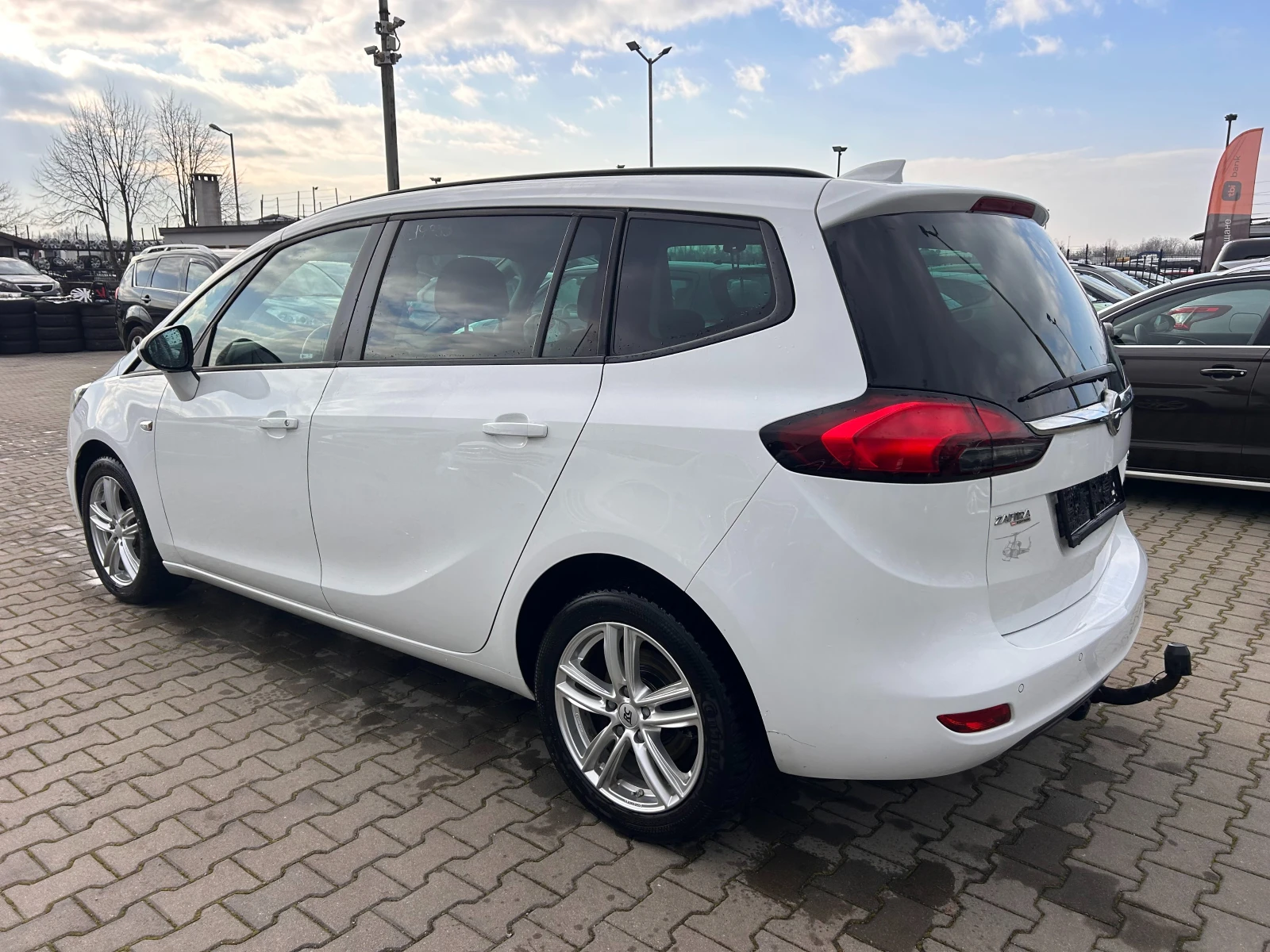 Opel Zafira 1.6METAN NAVI/KAMERA EURO 6 - изображение 8