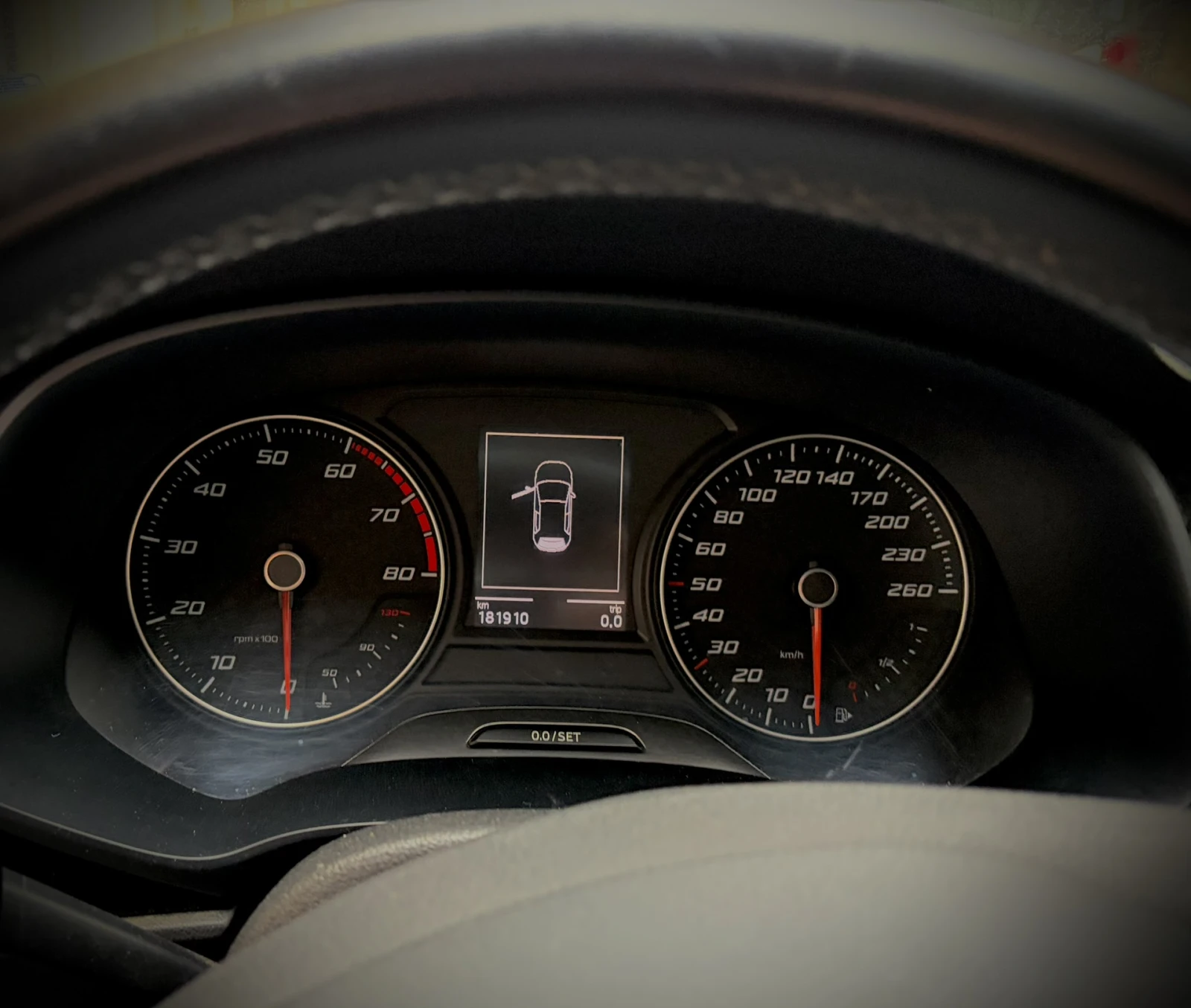 Seat Leon ST, снимка 4 - Автомобили и джипове - 53869491