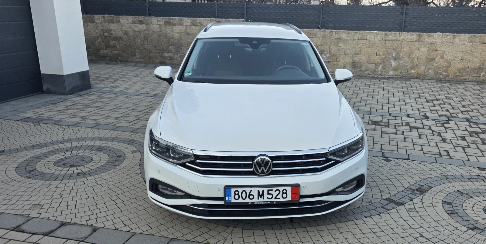 VW Passat 2.0 TDI Business DSG7 - изображение 7