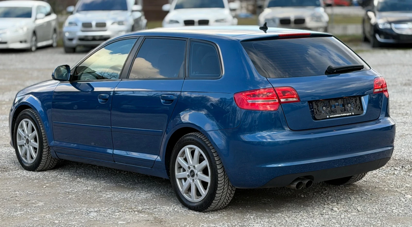 Audi A3 SportBack 1.9TDi 105к.с Климатроник Face-Lift - изображение 4