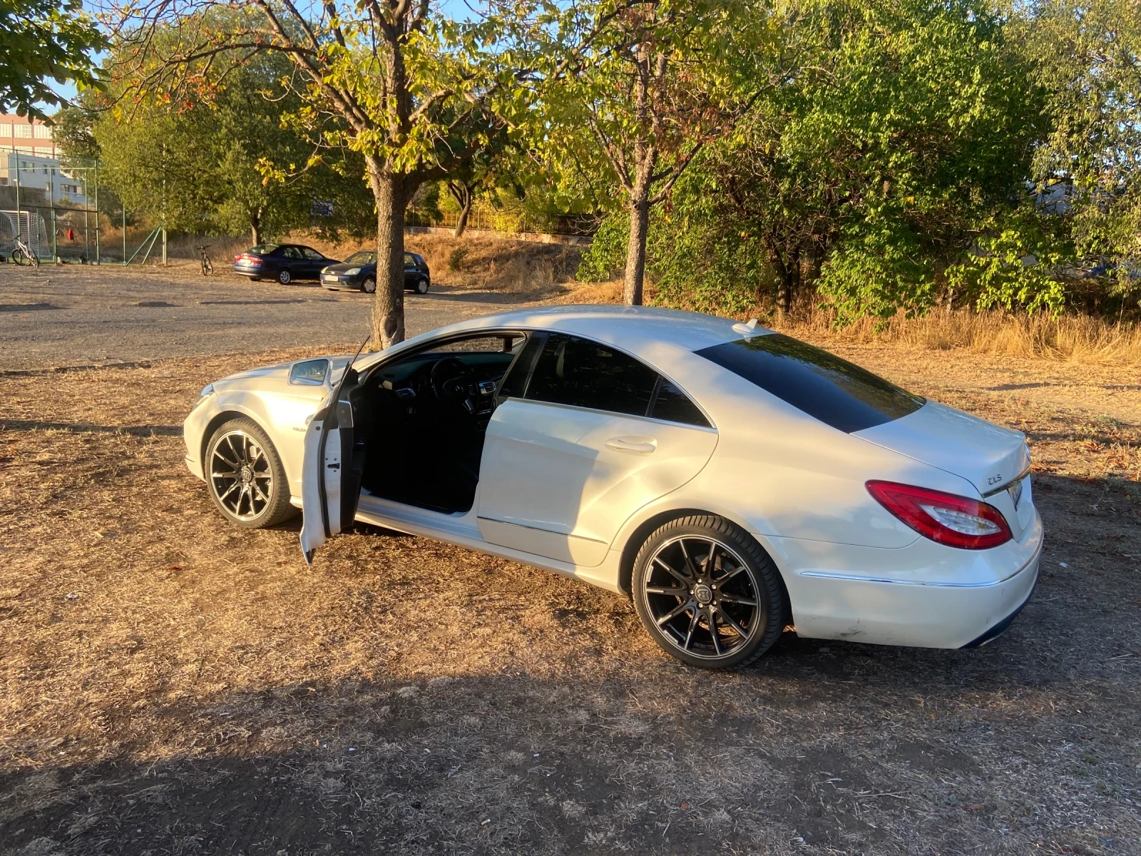 Mercedes-Benz CLS 350, снимка 7 - Автомобили и джипове - 53757794