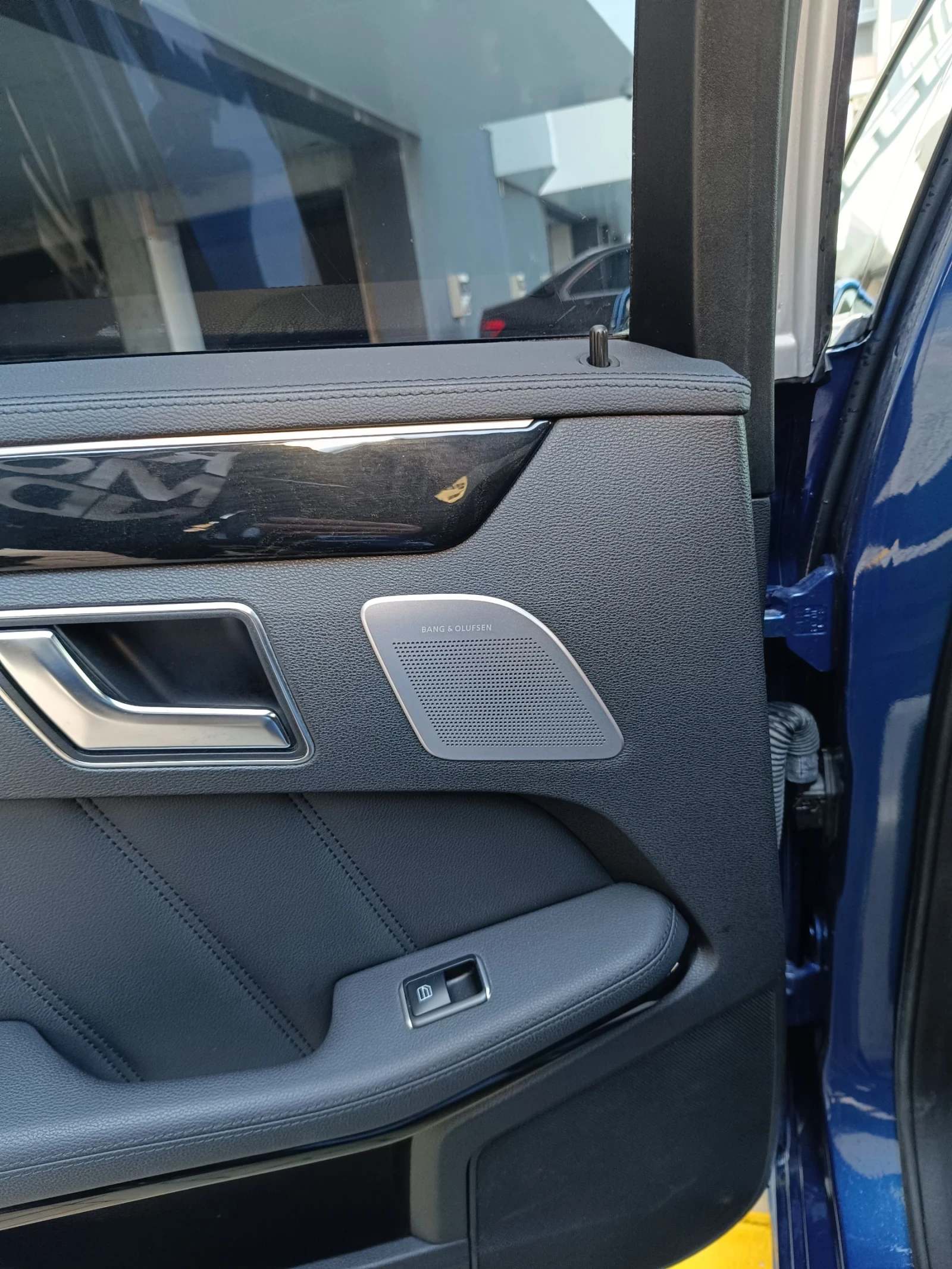 Mercedes-Benz E 63 AMG E 63 AMG Bang&Olufsen Швейцария Нов Внос , снимка 14 - Автомобили и джипове - 53926078