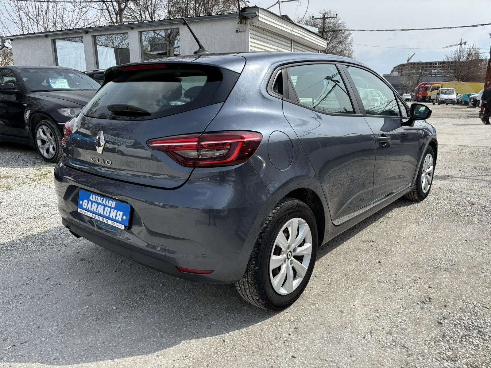 Renault Clio 1.0 - Бензин/Газ, снимка 5 - Автомобили и джипове - 53925670