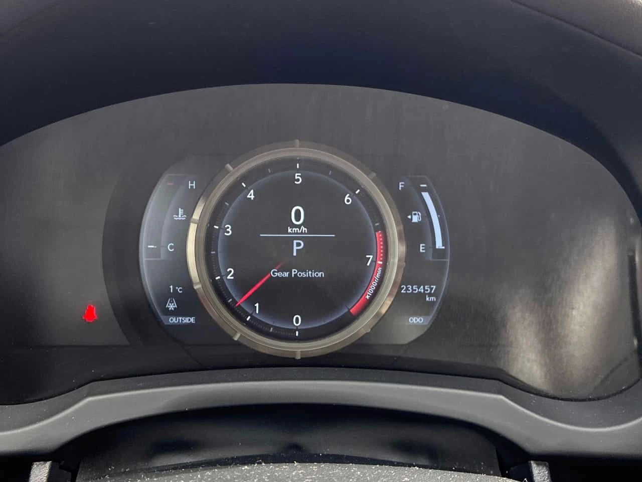 Lexus IS 350 * 4dr Sdn AWD * CARFAX * ���� �� �� | Mobile.bg � ����������� 10