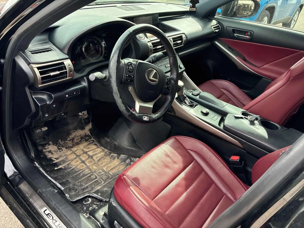 Lexus IS 350 * 4dr Sdn AWD * CARFAX * ���� �� �� | Mobile.bg � ����������� 8