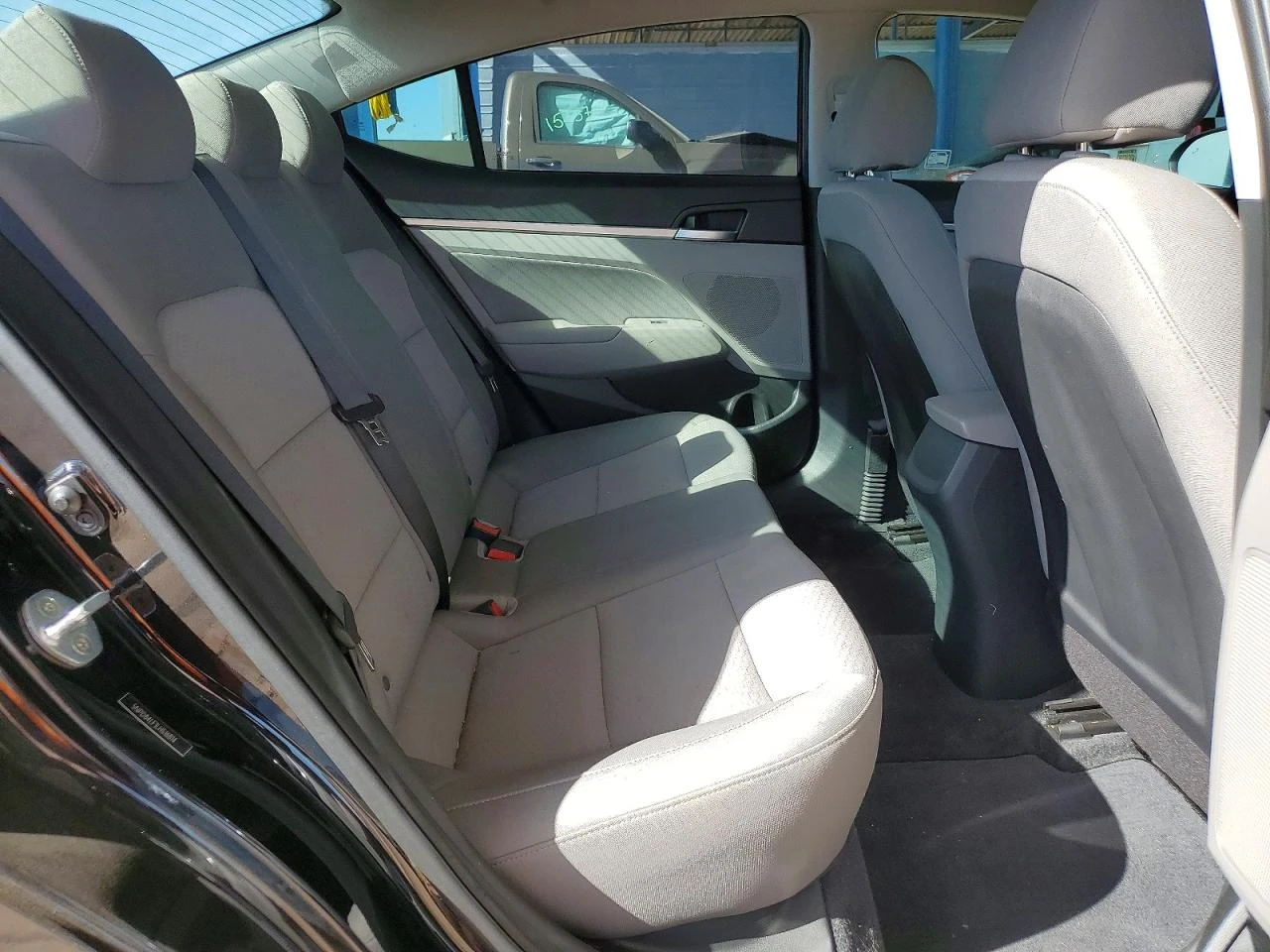 Hyundai Elantra 2.0* SEL* РЕАЛНИ КМ, снимка 9 - Автомобили и джипове - 54158418