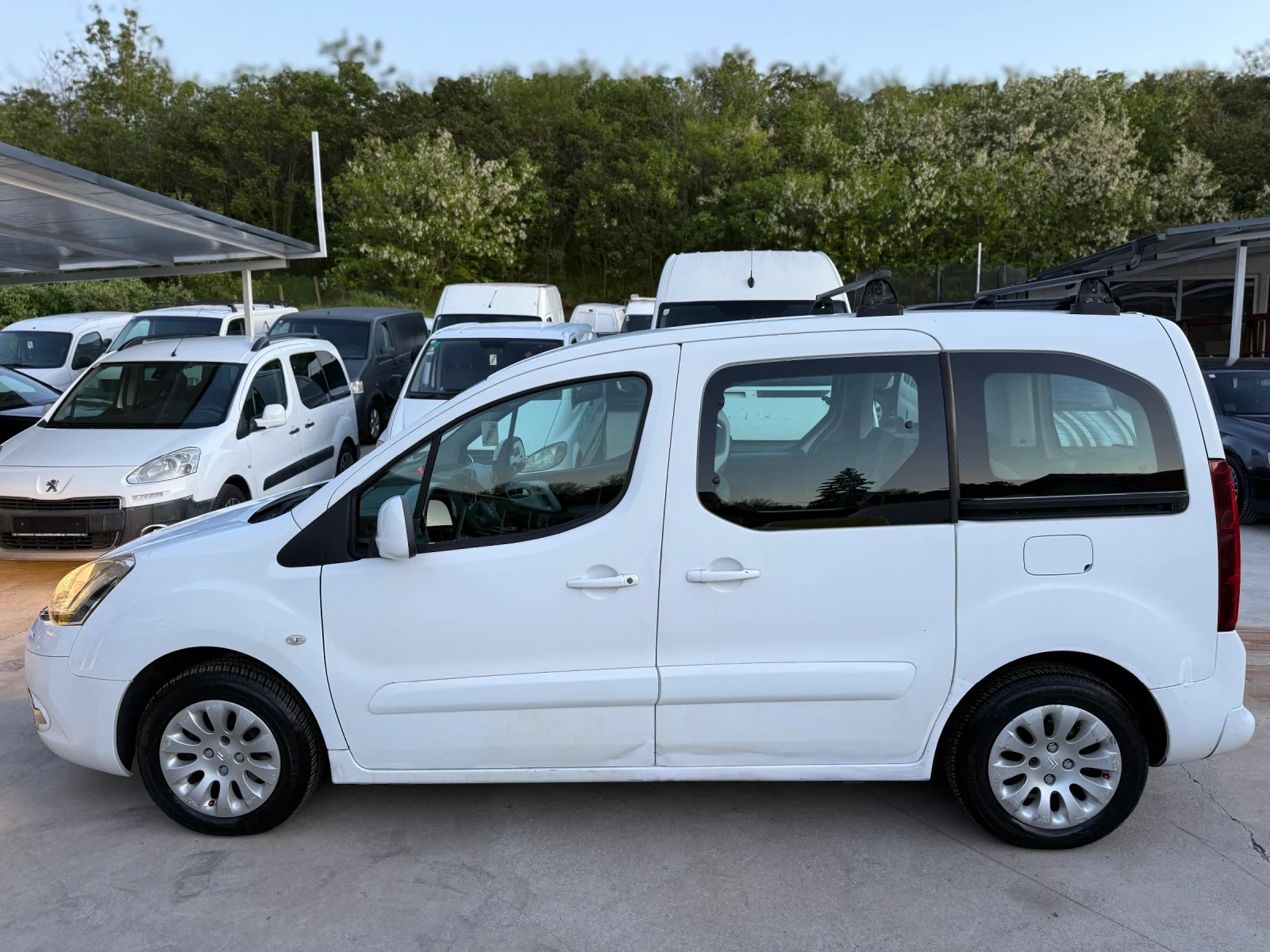 Citroen Berlingo 1.6E-HDI АВТОМАТИК 2 БРОЯ, снимка 8 - Автомобили и джипове - 54626554