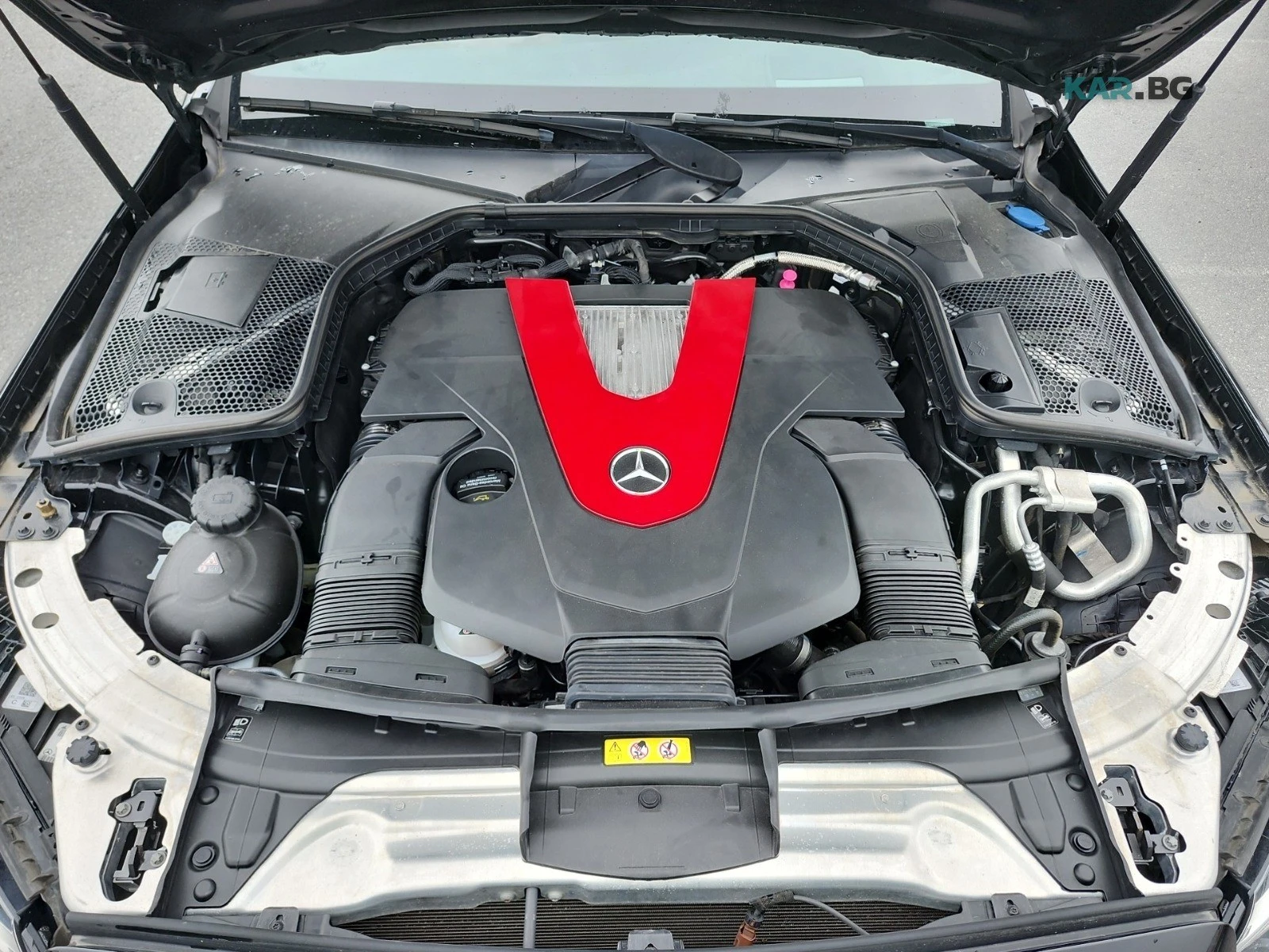 Mercedes-Benz C 43 AMG 4Matic RARE INTERIOR Автокредит Цена до България, снимка 15 - Автомобили и джипове - 54997759