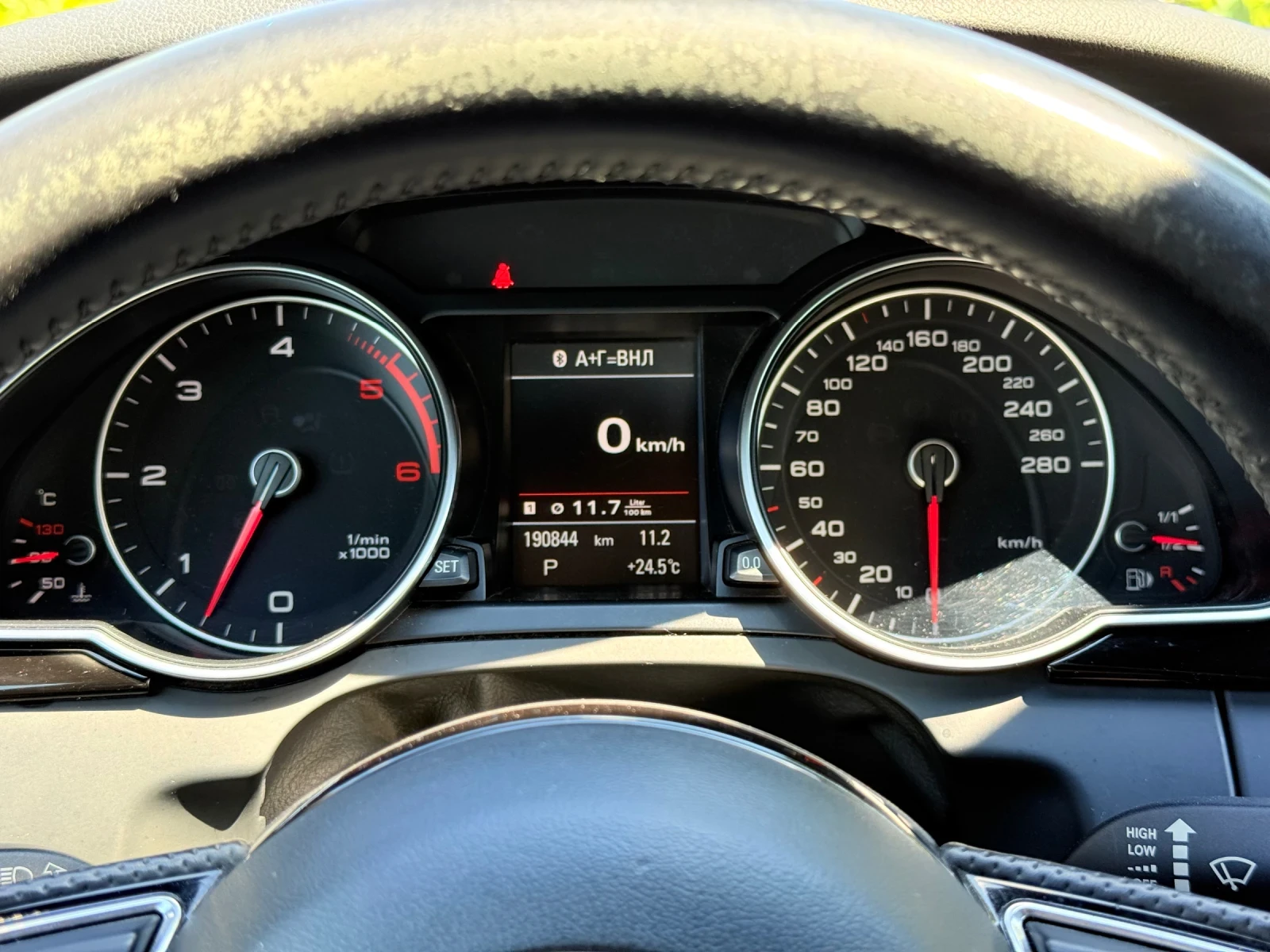 Audi A5 3.0TDI* S-line* Подгреви* нави* 2 комплекта джанти, снимка 14 - Автомобили и джипове - 55035057