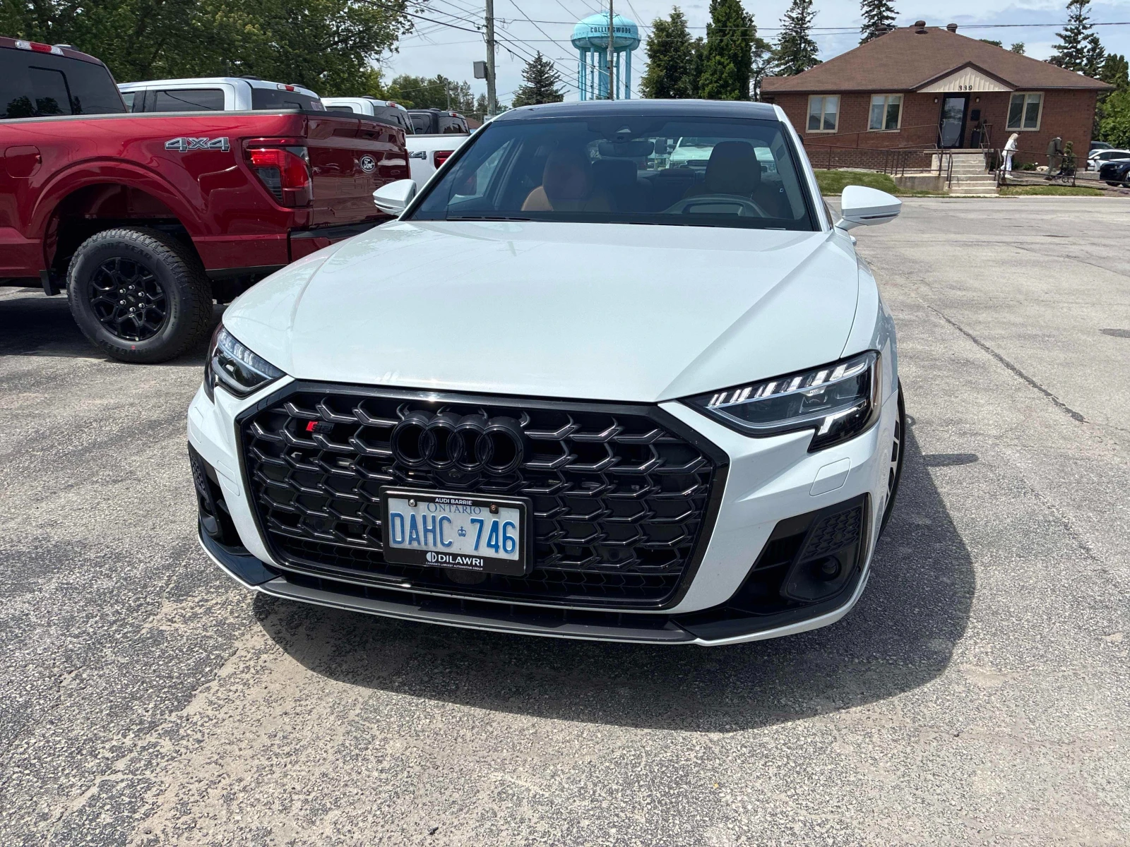Audi S8, снимка 2 - Автомобили и джипове - 55049344