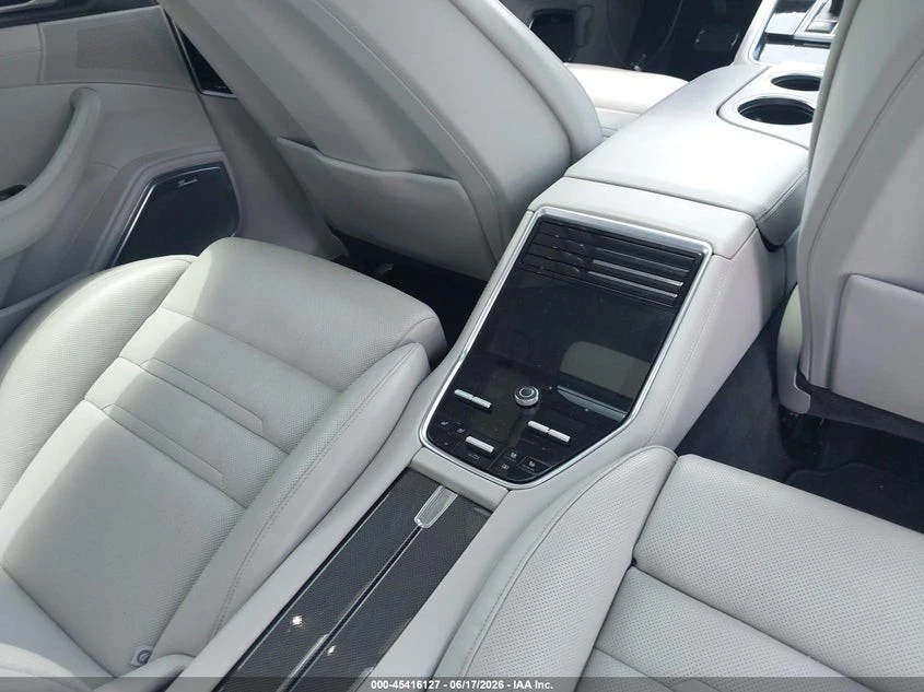 Porsche Panamera TURBO* 4.0L V-8 DI, DOHC, VVT, TURBO, 550HP, снимка 16 - Автомобили и джипове - 55230336