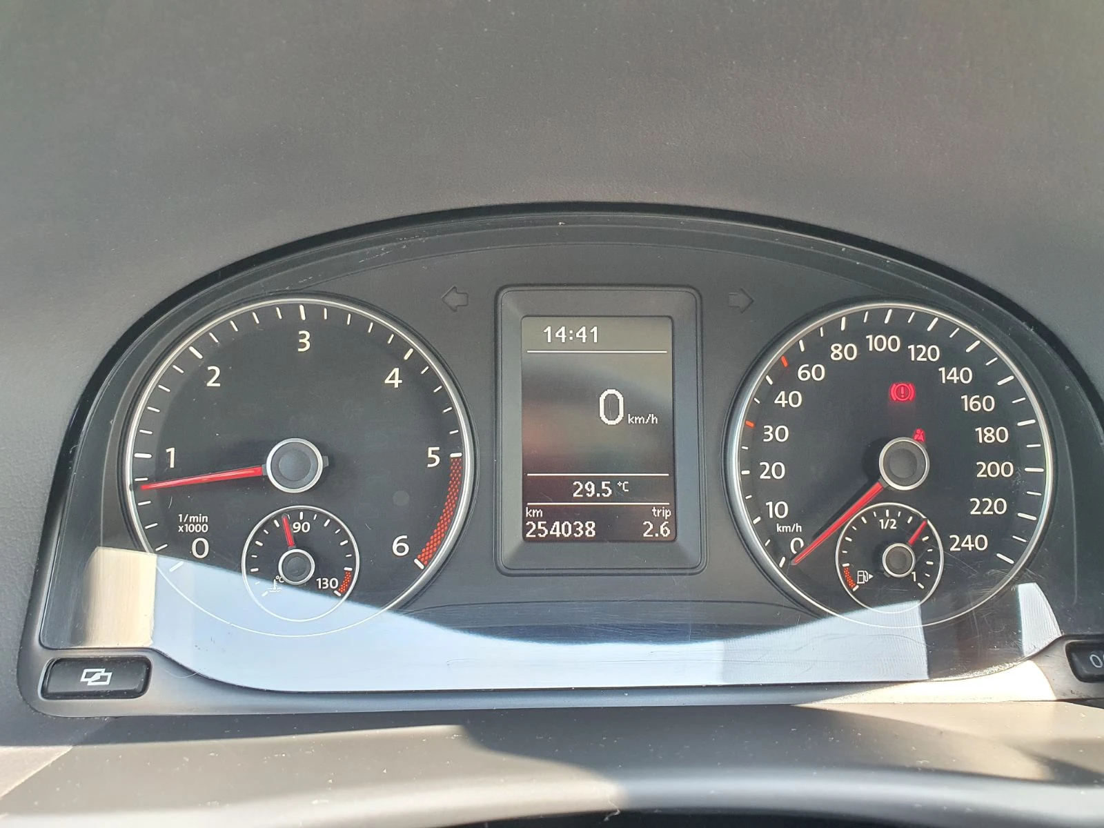 VW Touran 2.0tdi 140�.� | Mobile.bg � ����������� 11