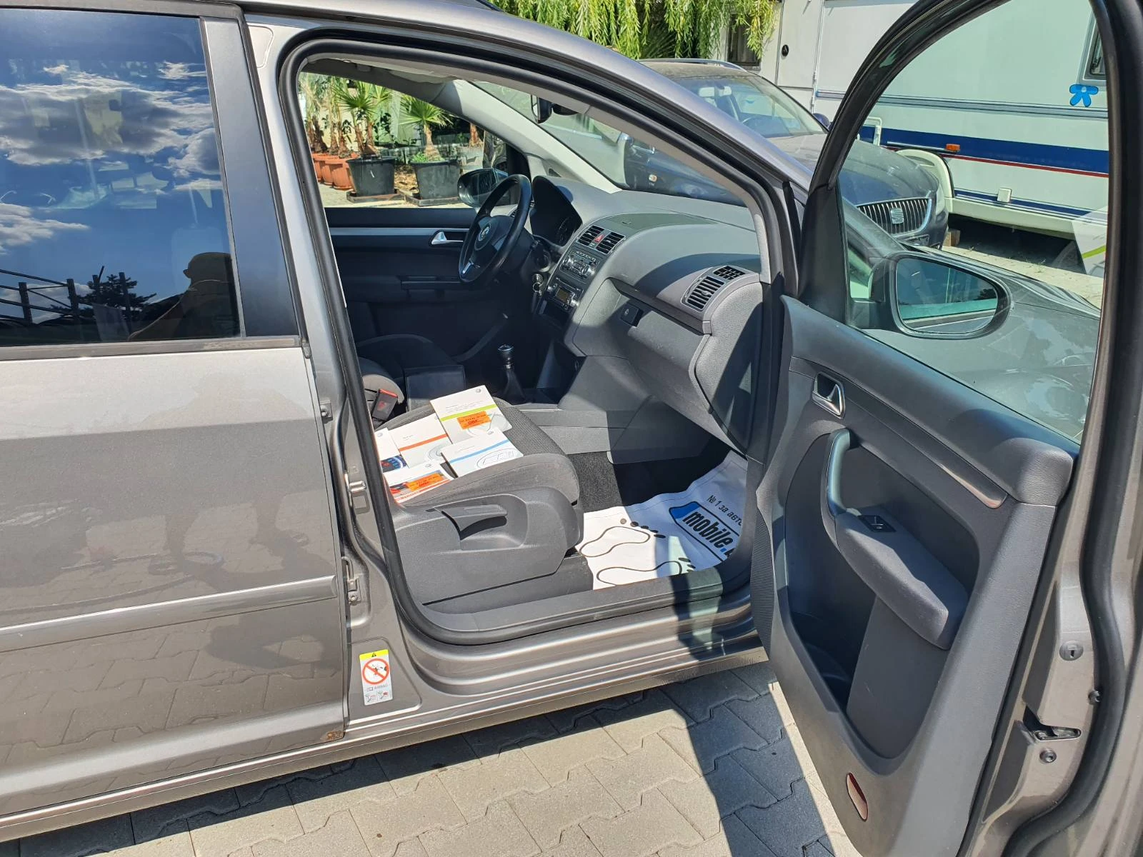 VW Touran 2.0tdi 140�.� | Mobile.bg � ����������� 12