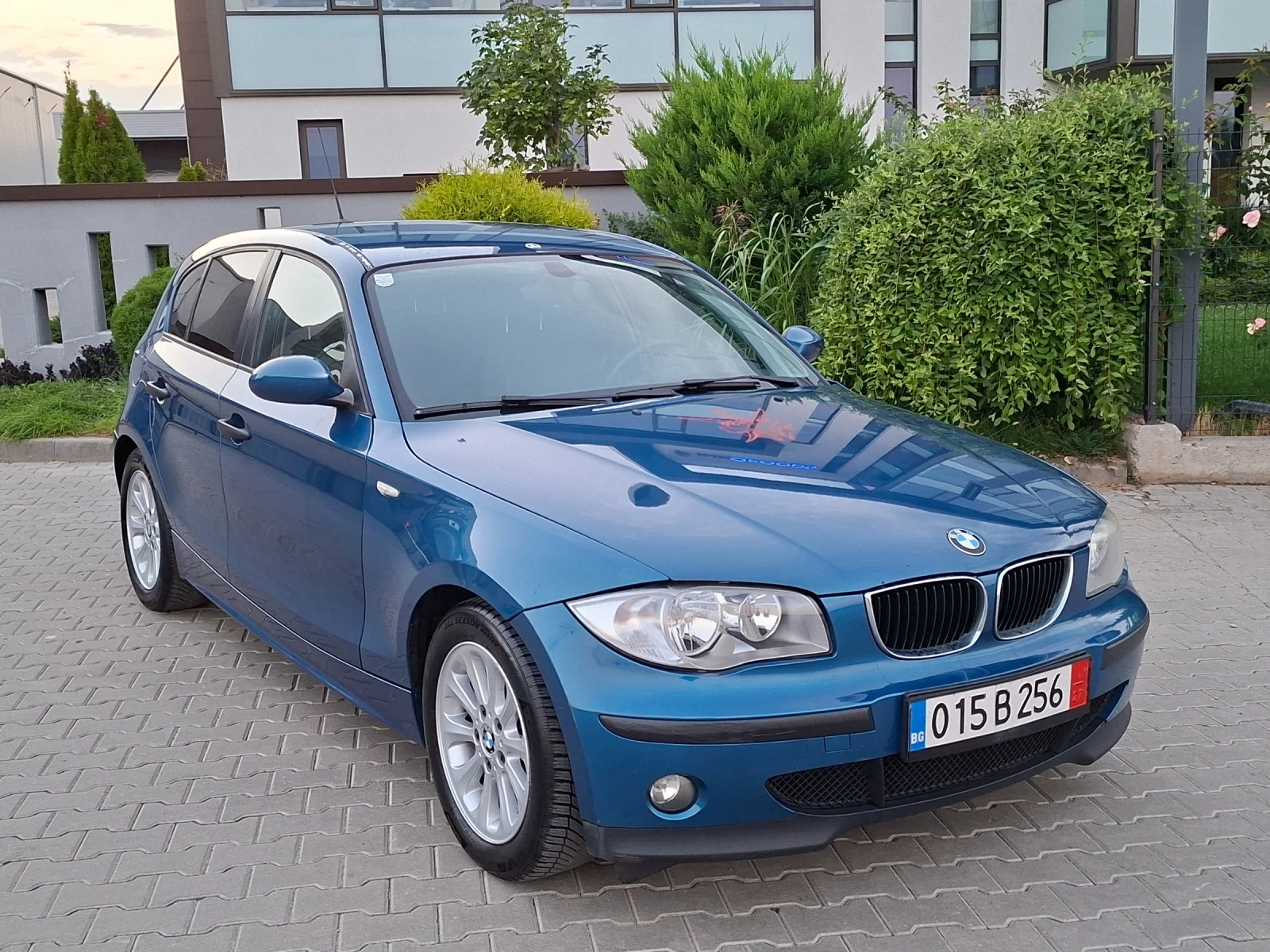 BMW 120 2.0D* (122кс)* FACELIFT* HOB BHOC* , снимка 9 - Автомобили и джипове - 55891700