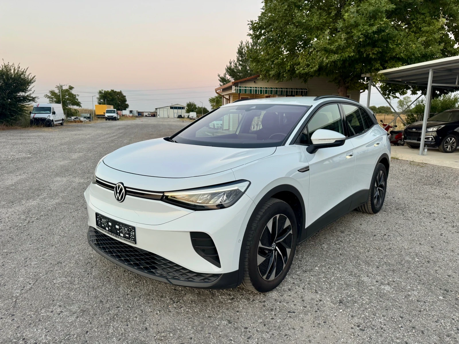 VW ID.4 82KWh PRO Swiss Full Service History 
