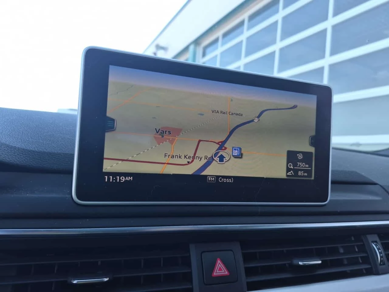 Audi A4 / FULL DIGITAL / ДИСТРОНИК / 360 КАМЕРА / 2 КЛЮЧА, снимка 13 - Автомобили и джипове - 56256030