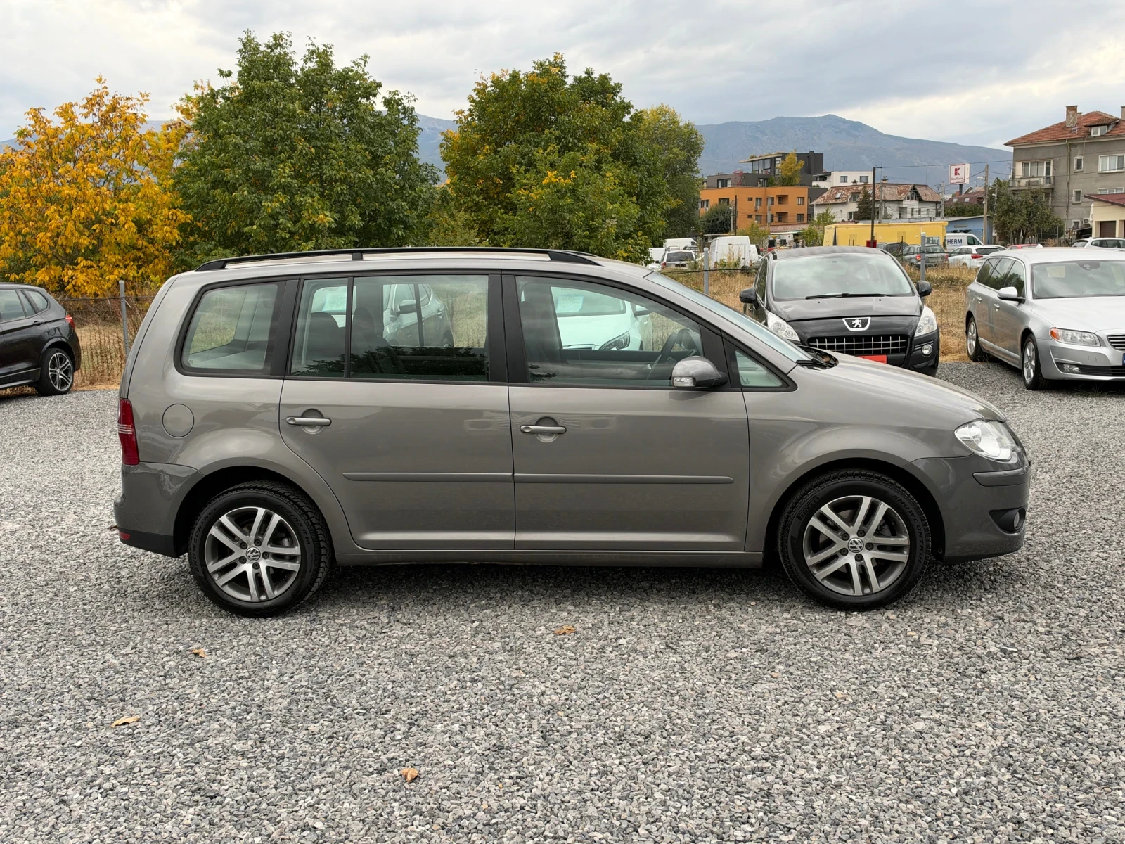 VW Touran 2.0TDI (140hp) 7 �����/���� ����/��������/������ | Mobile.bg � ����������� 4