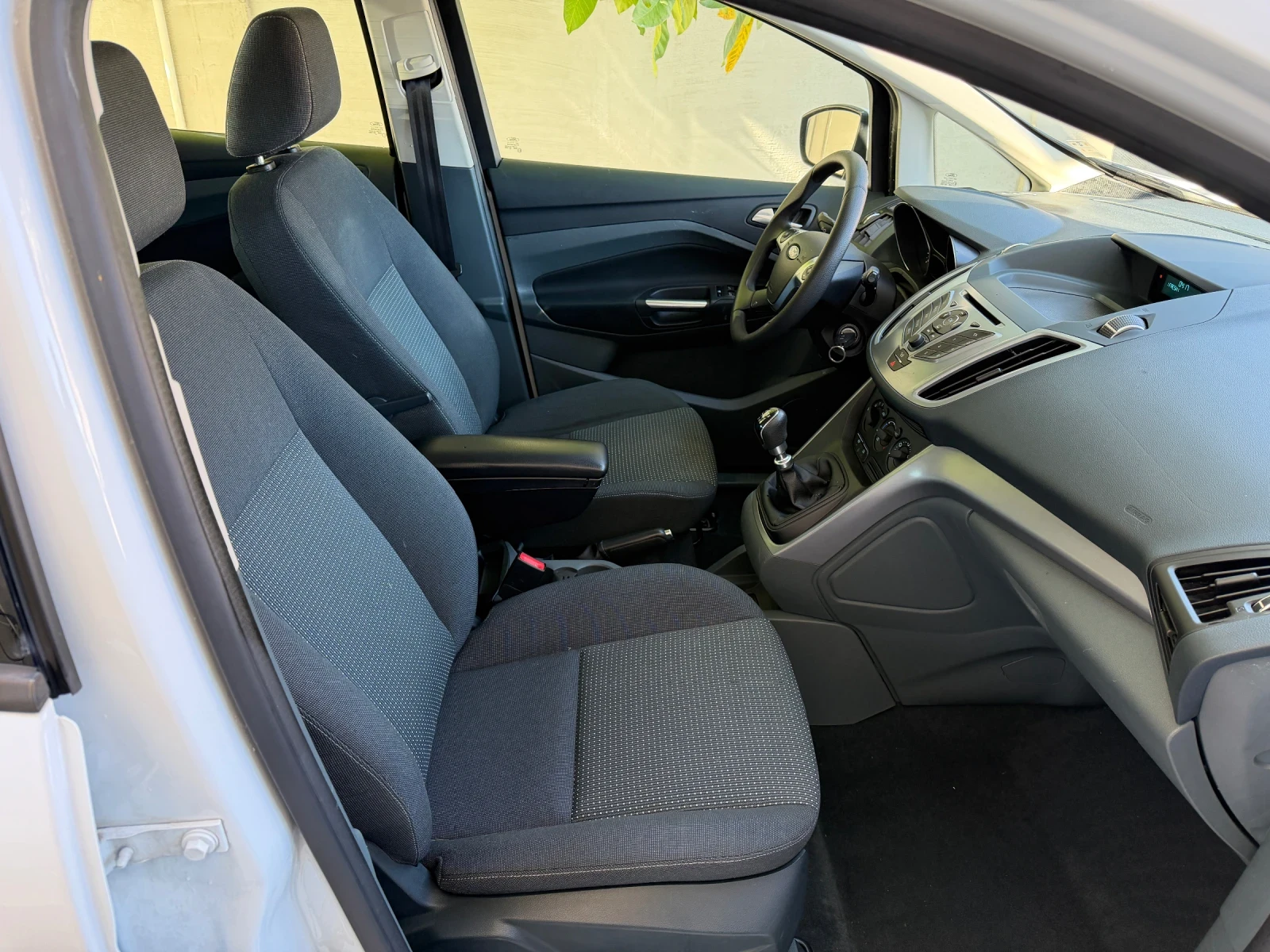 Ford C-max 20 Tdci, снимка 3 - Автомобили и джипове - 56438465