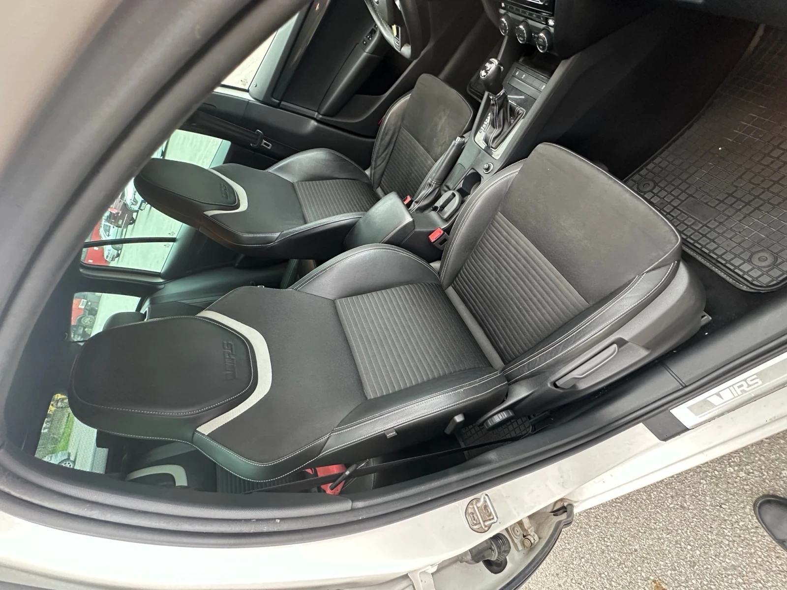 Skoda Octavia VRS , снимка 10 - Автомобили и джипове - 56544092