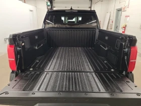 Toyota Tacoma * HYBRID CREW CAB SHORT BED * CARFAX * БЕЗ ПЪРВОНА, снимка 13