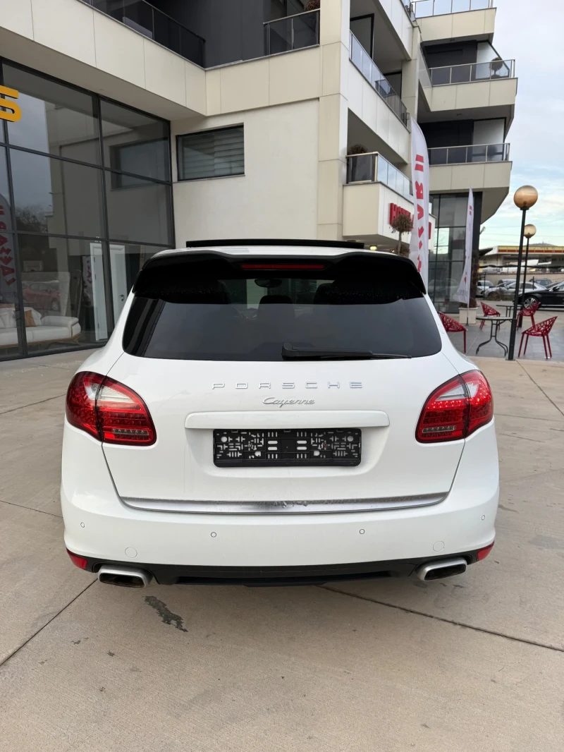 Porsche Cayenne ПАНОРАМА/ПОДГРЕВ/НА ПРУЖИНИ/ОБСЛУЖЕН, снимка 5 - Автомобили и джипове - 48057786