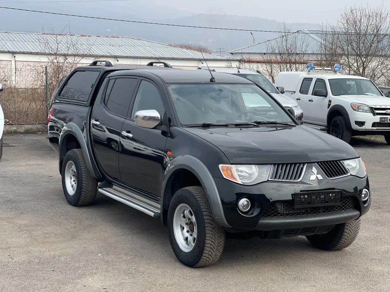 Mitsubishi L200 2.5Di-D 4x4 Instyle, снимка 9 - Автомобили и джипове - 49322909