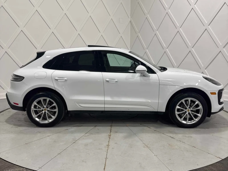 Porsche Macan * AWD * CARFAX * БЕЗ ПЪРВОНАЧАЛНА ВНОСКА, снимка 3 - Автомобили и джипове - 52673962