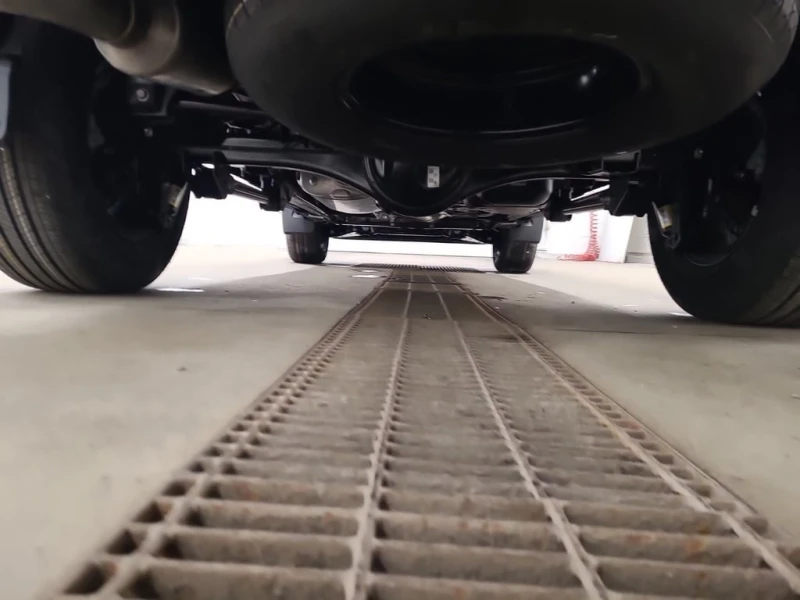 Toyota Tacoma * HYBRID CREW CAB SHORT BED * CARFAX * БЕЗ ПЪРВОНА, снимка 15 - Автомобили и джипове - 52990994