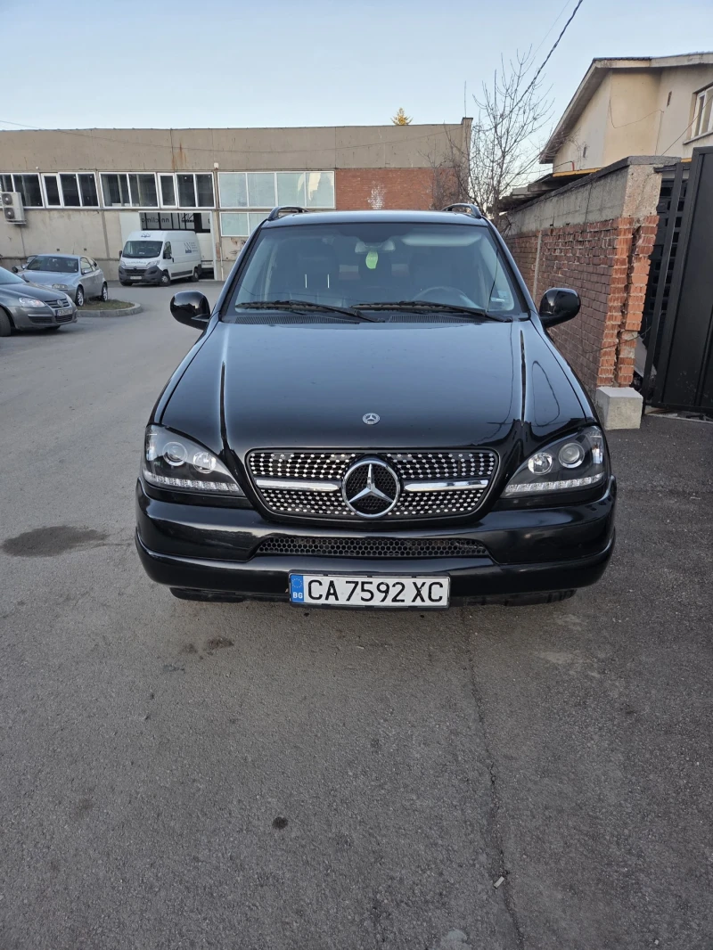 Mercedes-Benz ML 270, снимка 2 - Автомобили и джипове - 53168334