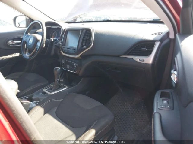 Jeep Cherokee 3.2 V6 LATITUDE 4x4, снимка 6 - Автомобили и джипове - 47370237