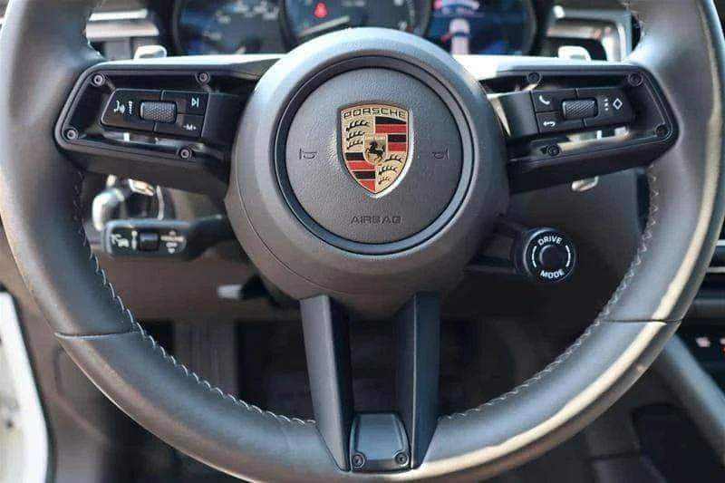 Porsche Macan, снимка 10 - Автомобили и джипове - 56688662